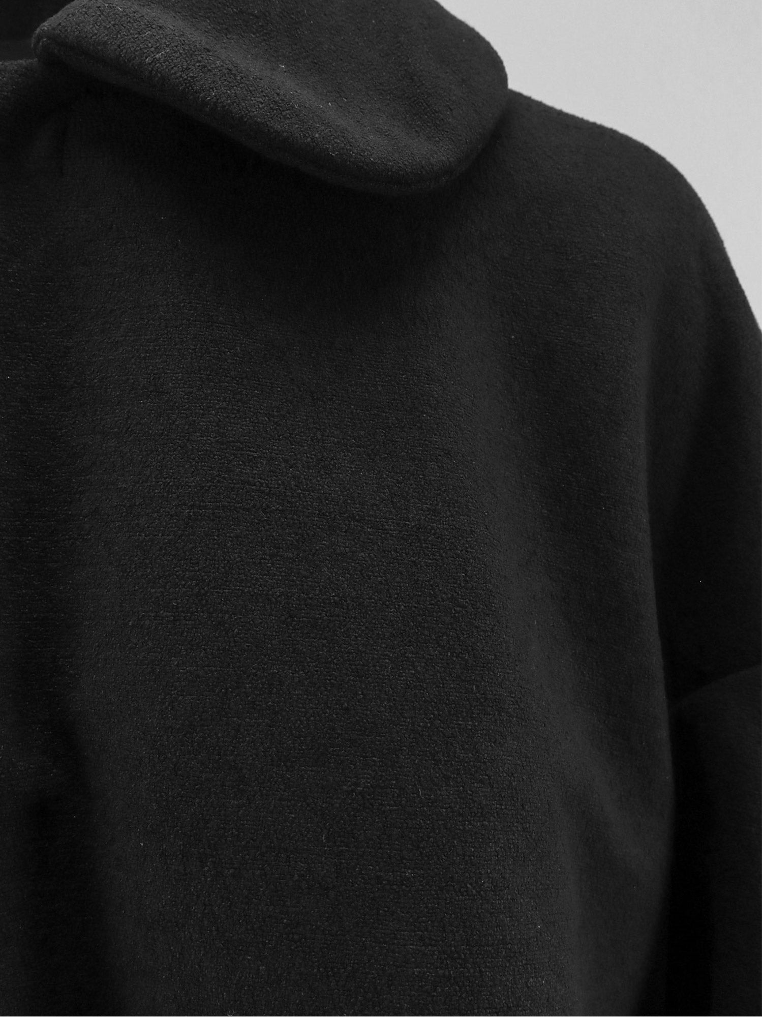 COMME DES GARÇONS PLAY: Coat with balloon sleeves