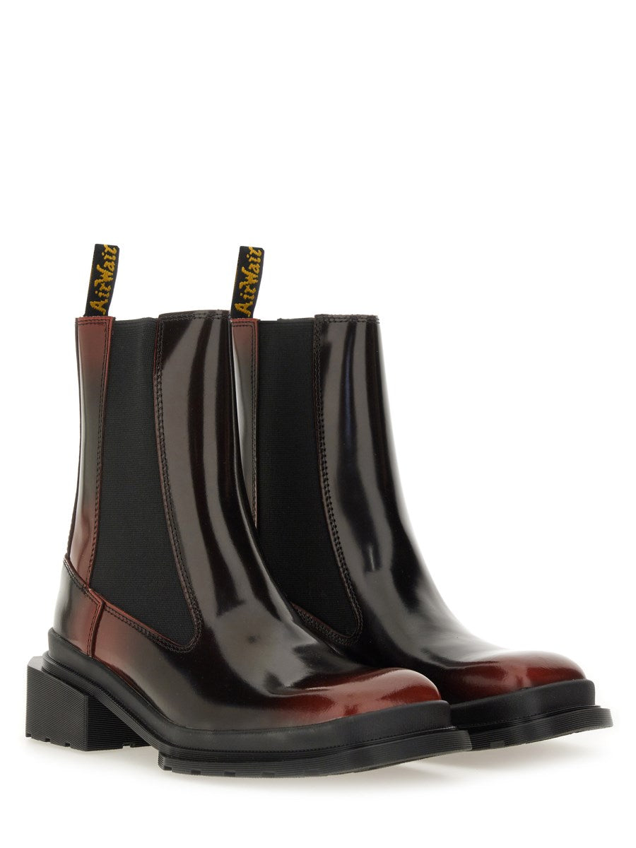 Dr Martens： CHELSEA MAYBOLE" BOOT